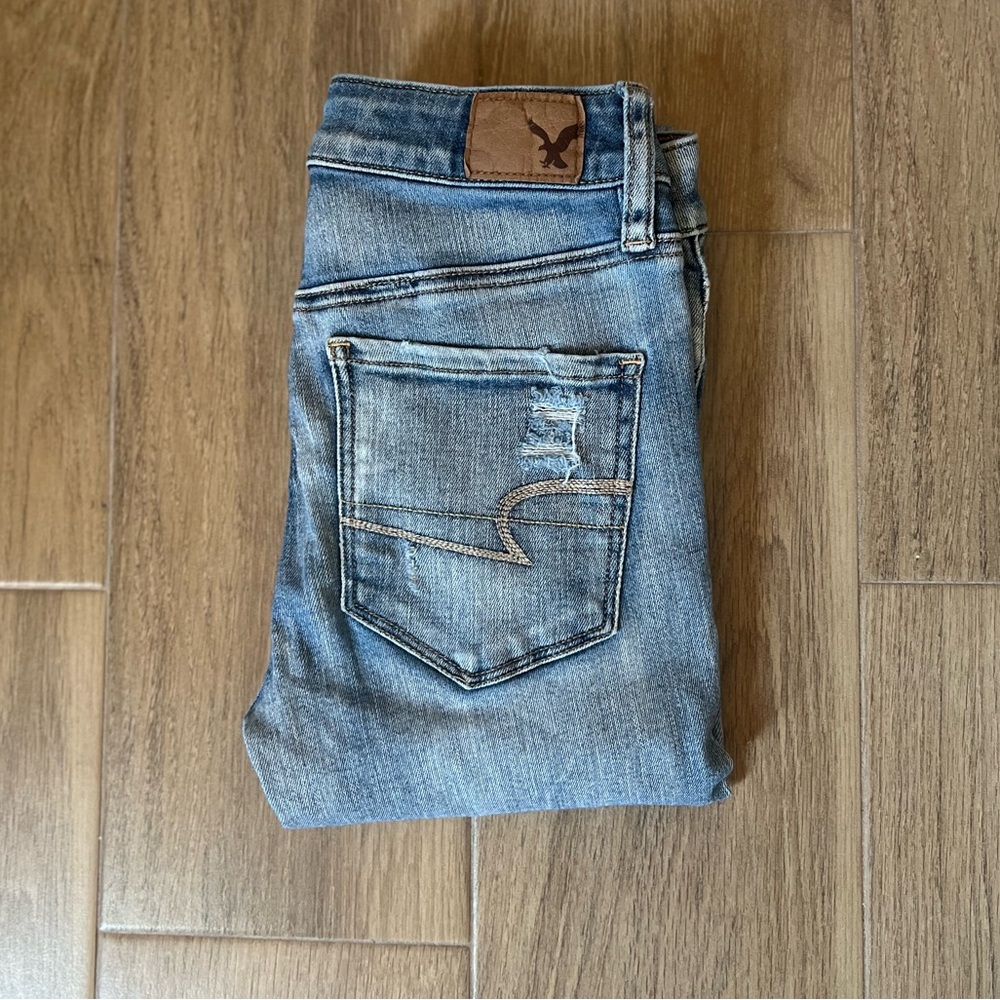 American Eagle Distressed Skinny Jeans